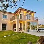 Syagrus - Easy Villa